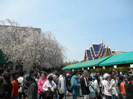 ワットパクナム日本寺院
