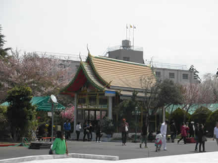 ワットパクナム日本寺院