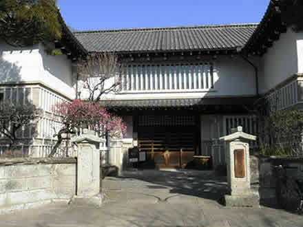 民藝館
