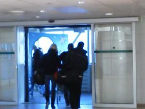 乗客登場中