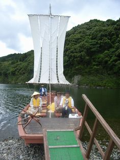 帆掛け舟