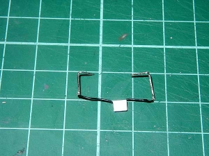 チップLEDにプラチャンネル接着