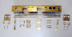クモヤ145-100代、分解後
