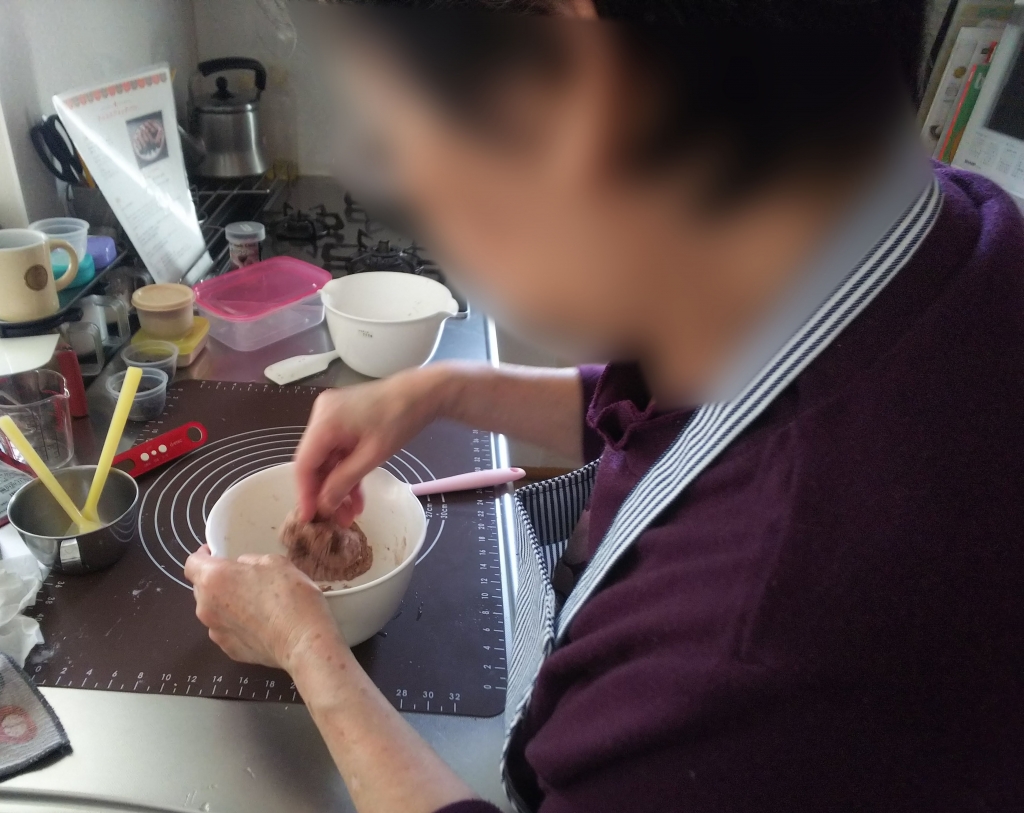 チョコスティックパン 生地捏ね