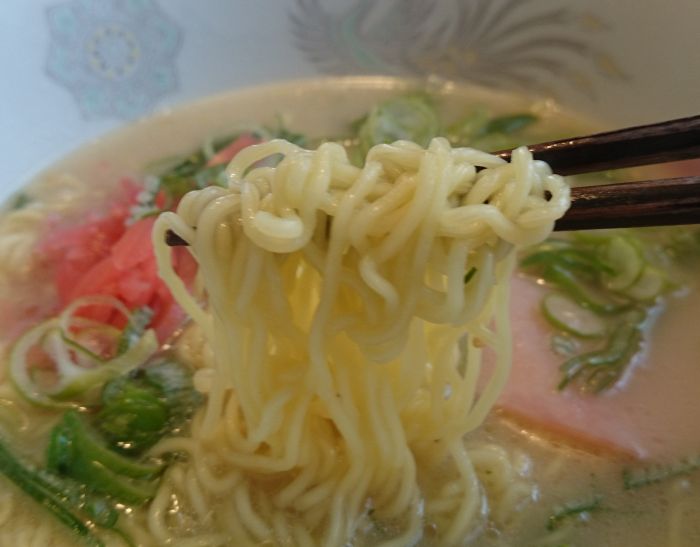 大黒食品 大黒軒 細麺 豚骨ラーメン