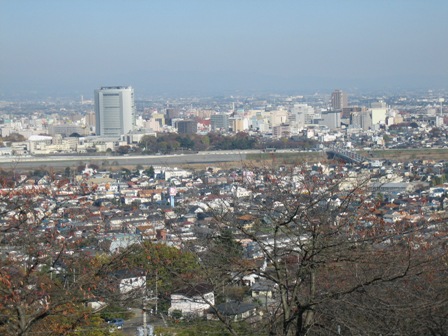 観音山から高崎市内をのぞむ