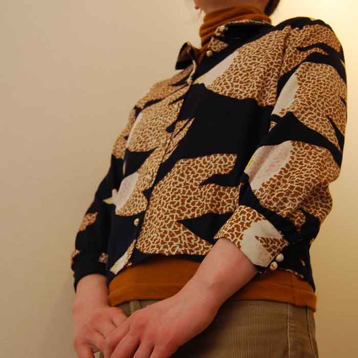 mina perhonen tour ブラウス navy | Lin total fashion place blog