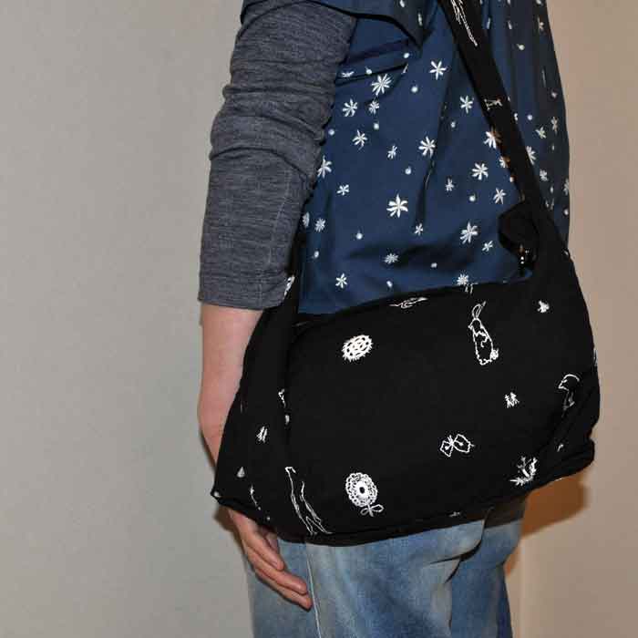 mina perhonen wander ボディバッグ（小） black | Lin total fashion 