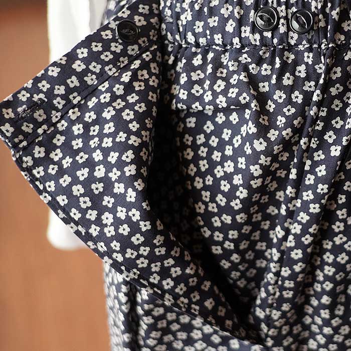 Nico.(ニコルソン アンド ニコルソン/nicholson & nicholson)小花柄ギャザーロングスカートnavy Lin