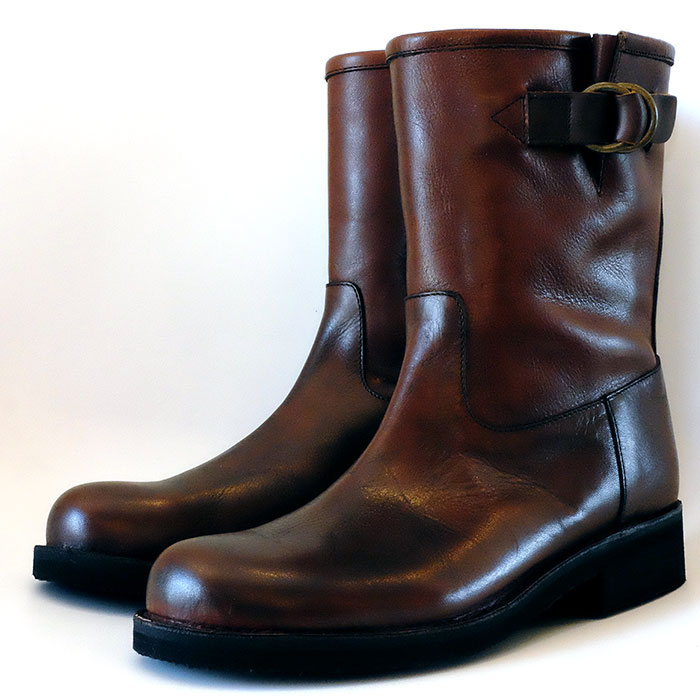 Chausser˥ڥ֡ D.Brown