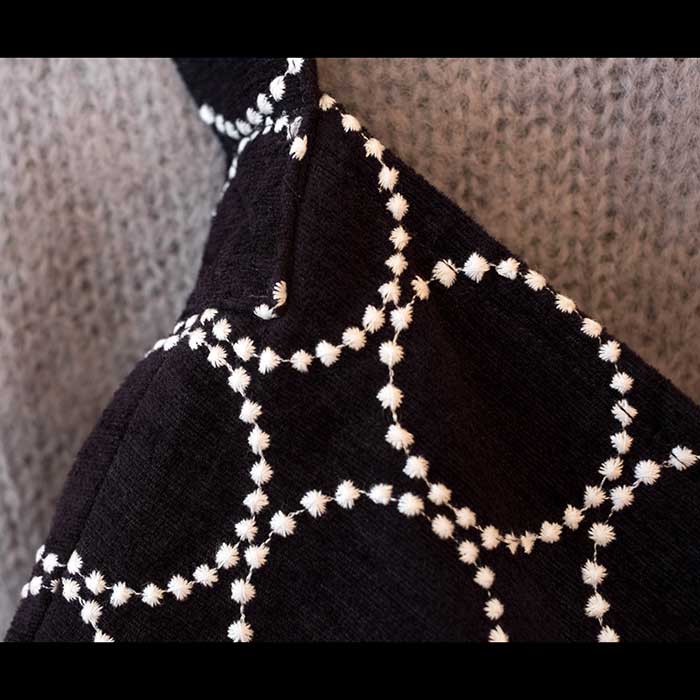 tambourine navy　ミナペルホネン　クラッチバッグ mina perhonen × hitomi shinoyama design クラッチバッグ