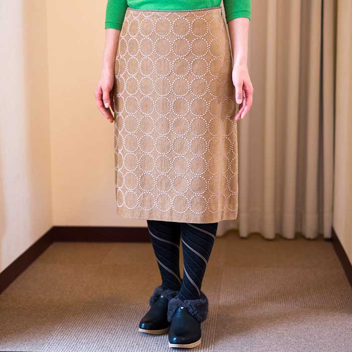 ミナペルホネン tambourine 台形スカート beige | Lin total fashion