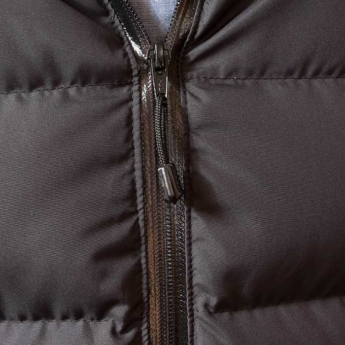 PHD/ピーエイチデザインDelta Hooded Jacket Black（７００フィル