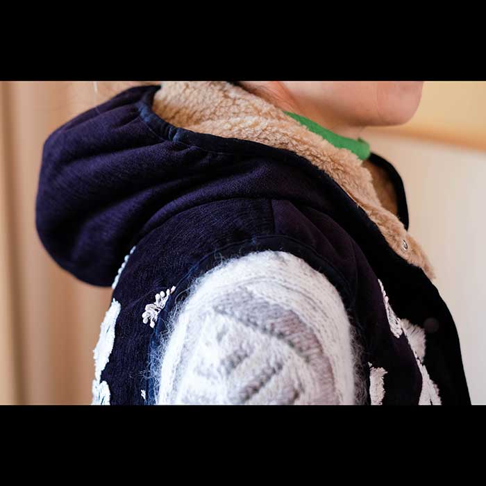 ミナペルホネン frost garden ダウンベストnavy | Lin total ミナペルホネン frost garden ダウンベストnavy | Lin total