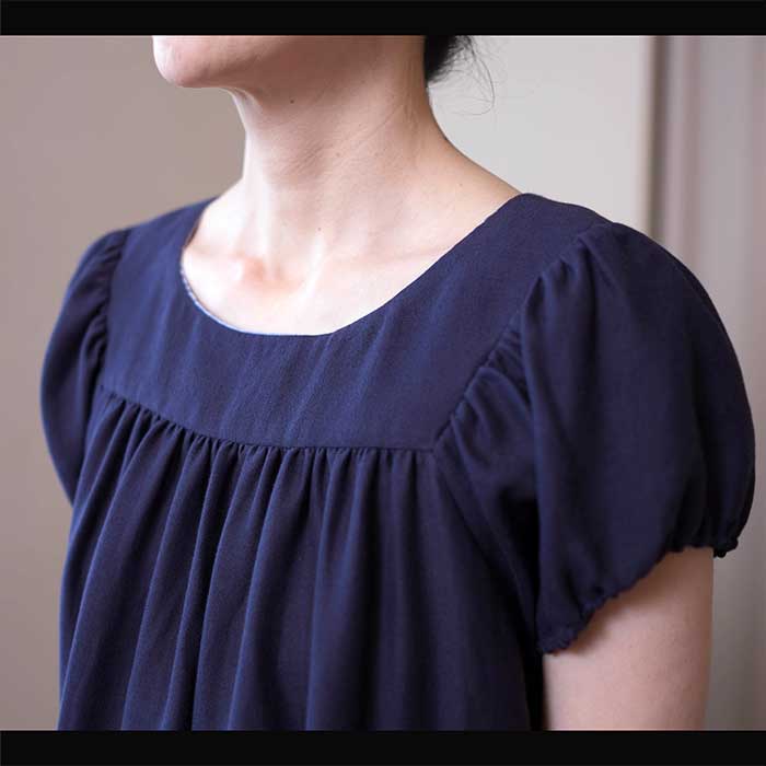 ミナペルホネン flower table 刺繍ワンピース navy | Lin total 