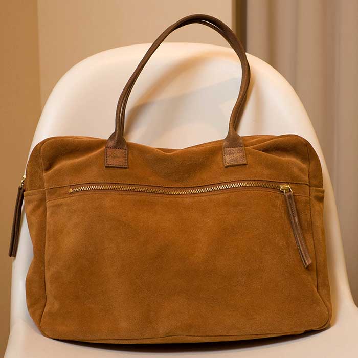 Naterra(ナテラ)スエードエディターズバッグ #CARAMEL