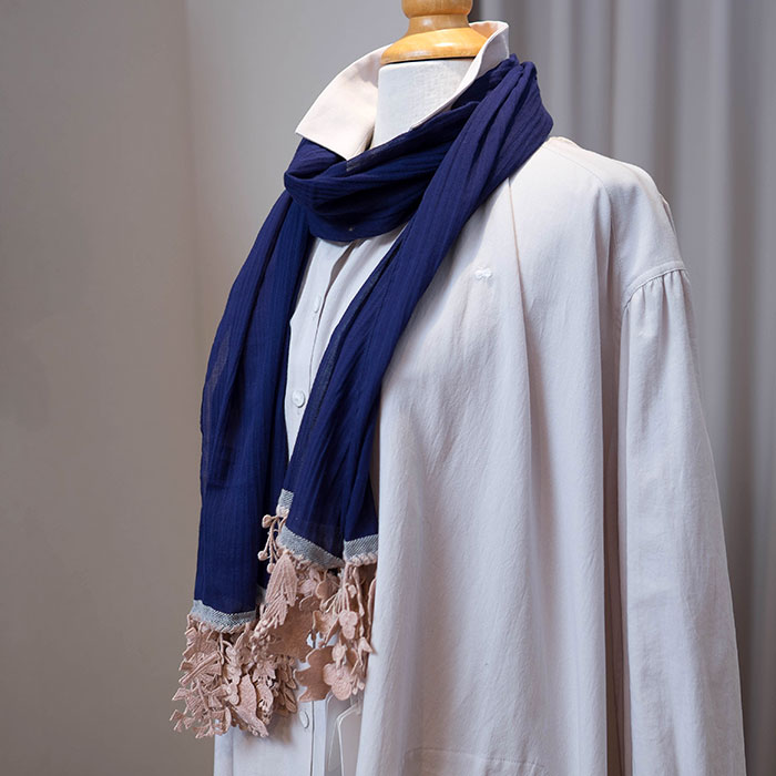 ミナペルホネン forest parade ストール navy(ts 7594) | Lin total