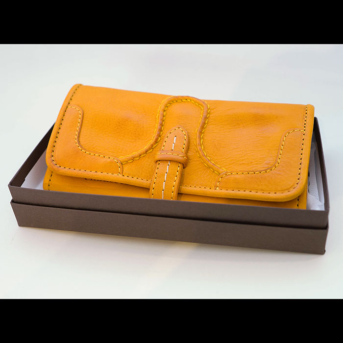 chausser / ショセバケッタレザー長財布 mustard