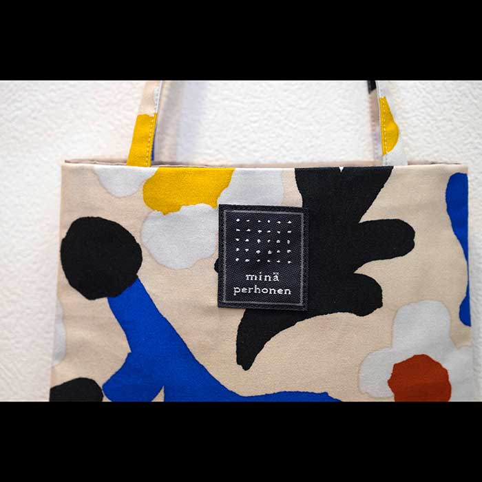 mina perhonenミナペルホネンmarguerite（マーガレット）mini bag