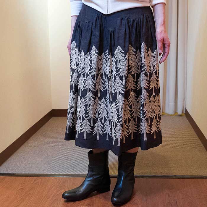 ミナペルホネン ランドシアター スカート - ひざ丈スカート