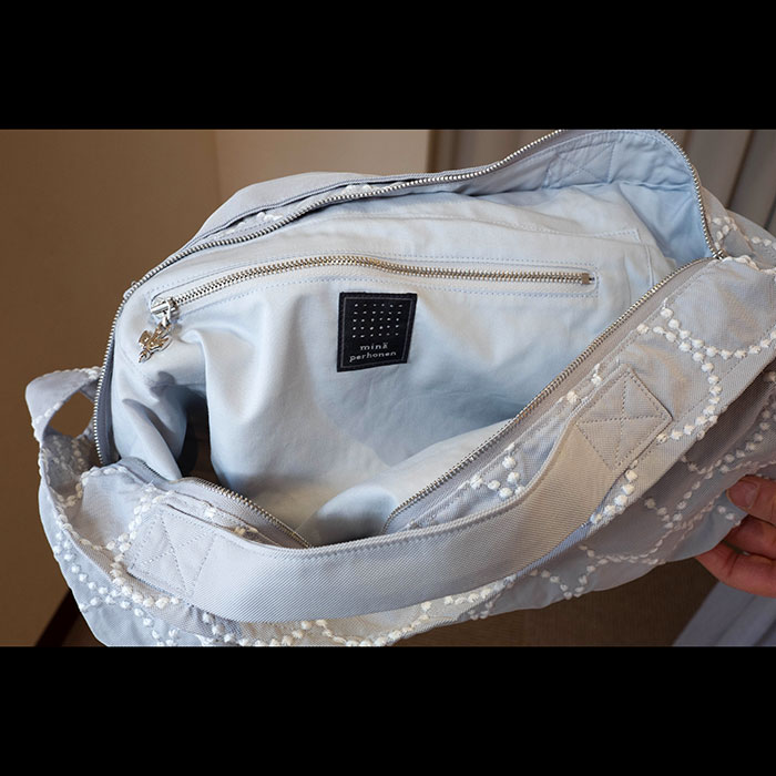 ミナペルホネンtambourineボディバッグ（S）light gray | Lin total