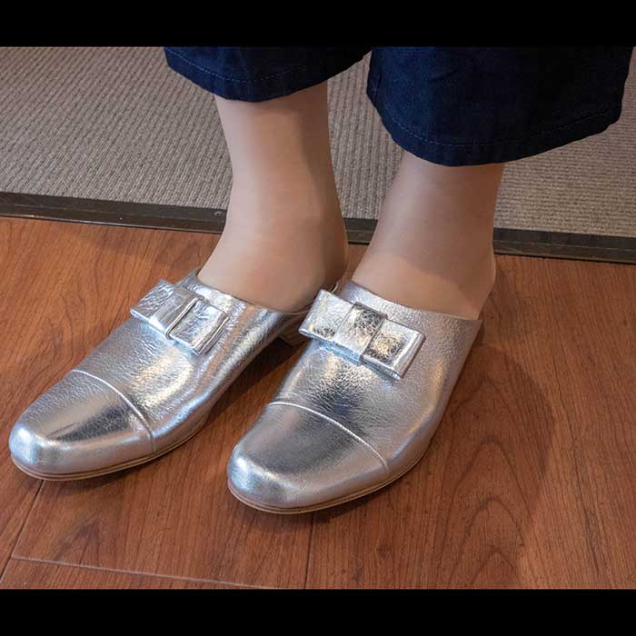 Chausser（ショセ）リボンミュール（c-2239）silver | Lin total 