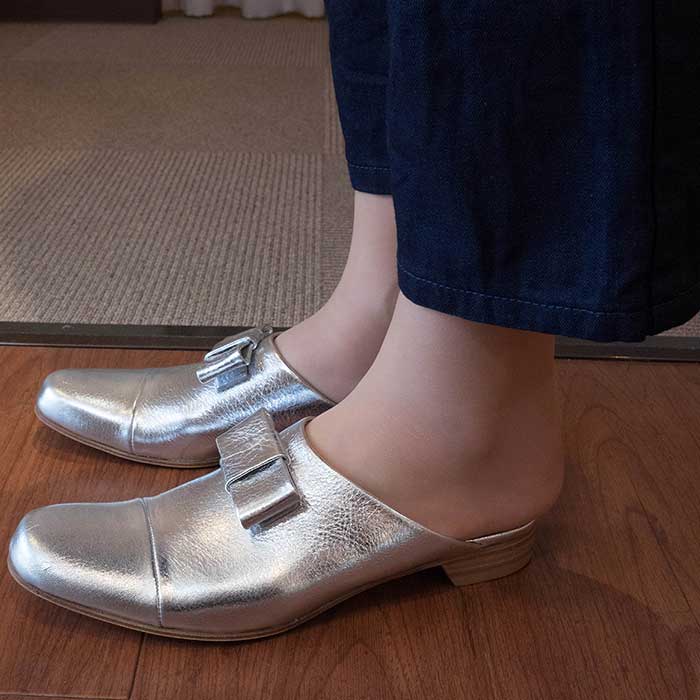 Chausser（ショセ）リボンミュール（c-2239）silver | Lin total 