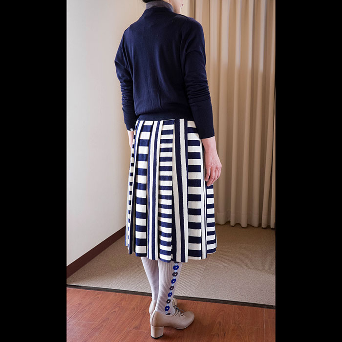 ミナペルホネン ladder スカートnavy | Lin total fashion place blog