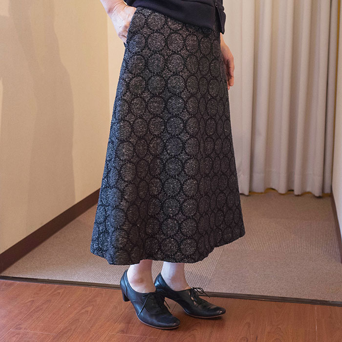 ミナペルホネンtambourine スカート black | Lin total fashion place blog