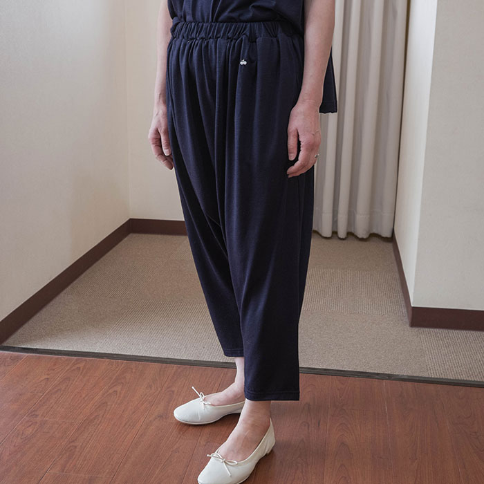 ミナペルホネン　サルエルパンツ ミナペルホネンspring seedスエットサルエルパンツ ＃navy | Lin