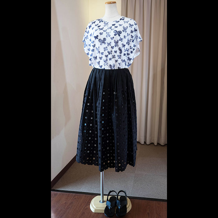 ミナペルホネン anemone スカート # black | Lin total fashion place blog