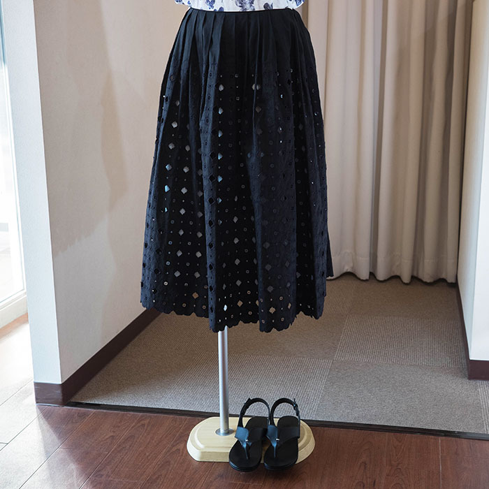 ミナペルホネン anemone スカート # black | Lin total fashion place blog