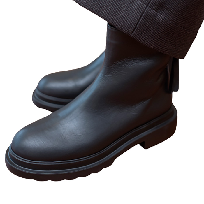 POMME D'OR (ポモドーロ) バックジップブーツ #Black | Lin