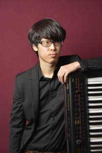 高橋佑成