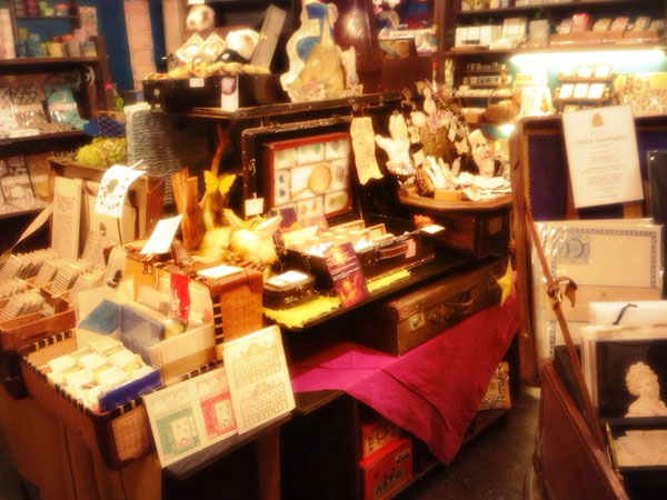 旅人のトランク展