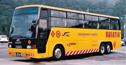 三菱ふそうエアロクィーンW（P-MU525系） | つばめバスの記録集