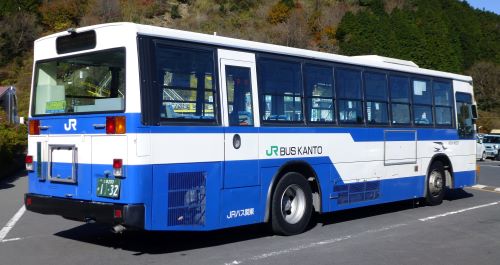 三菱ふそうエアロスター（初代④）（KC-MP217/617系） | つばめバスの