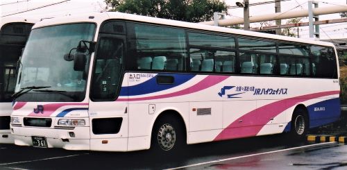 JRハイウェイバス(三菱ニューエアロ) JRハイウェイバス(三菱ニューエアロ)