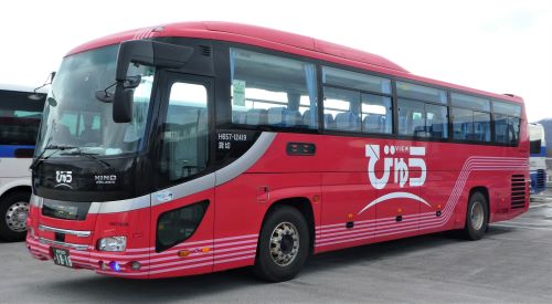 日野セレガ（二代目⑤）（Q*G-RU1A系） | つばめバスの記録集