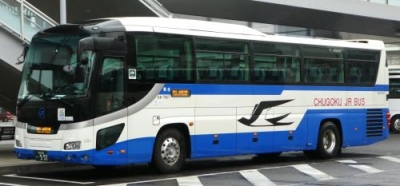 JRバス東北 いすゞガーラ(初期型リアガラス分割タイプ) びゅう