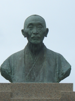 彫刻:辻 晋堂「有本松太郎像」アップ