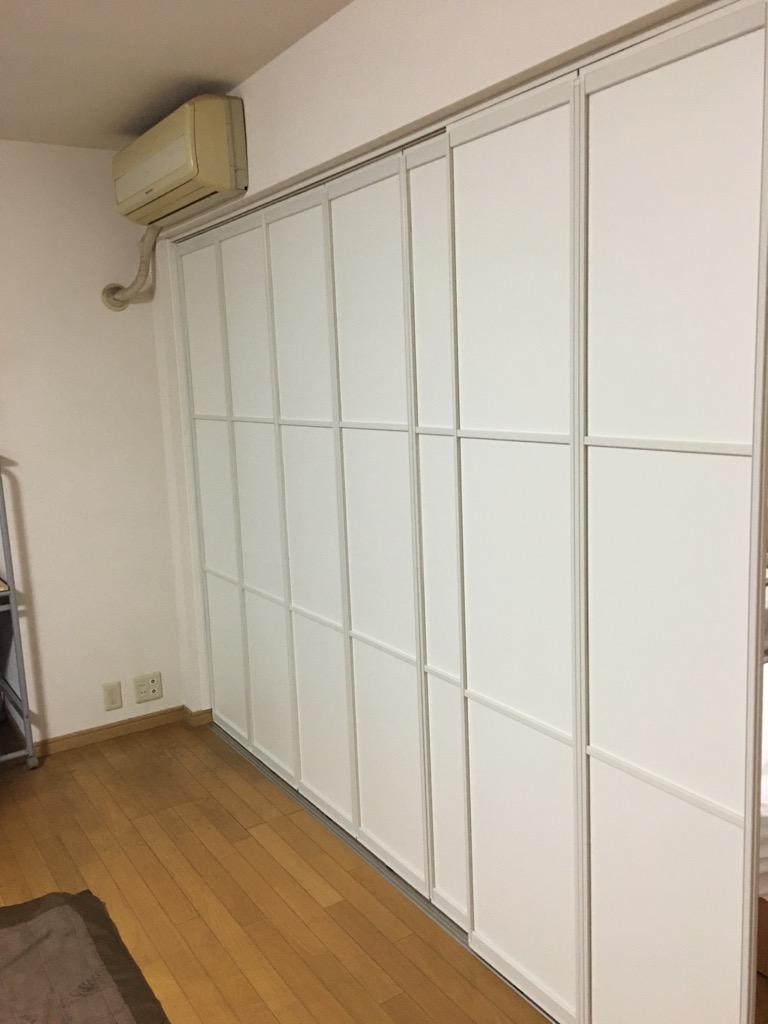 間仕切 プレイス スウィング オプション 壁面カマチセット 折戸＋引戸 壁面カマチ長さmm〜2700迄・パネル２〜4組 スーパーSALE間仕切 プレイス スウィング オプション 壁面カマチ