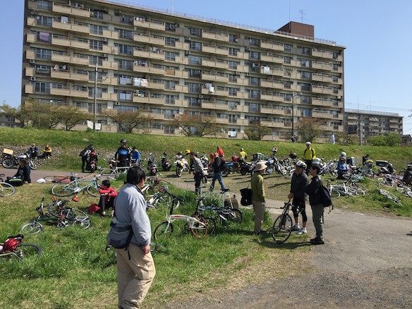関戸橋フリーマーケット2015_春
