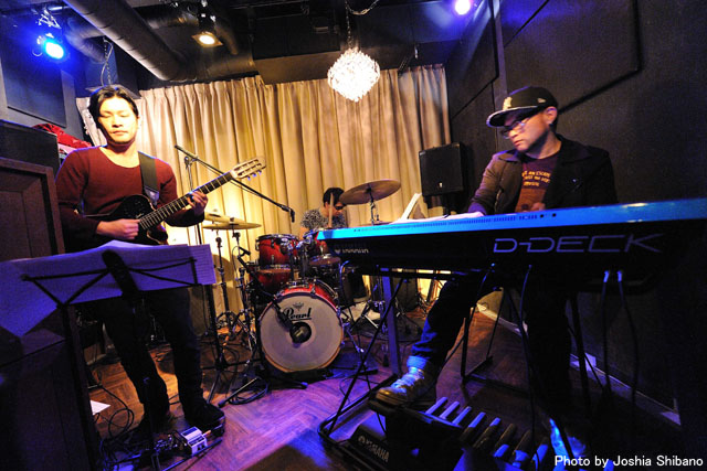 尾野カオル with 藤原佑介+SHOW@恵比寿BATUCA