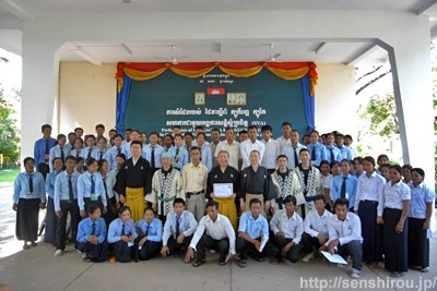 08120504.jpg