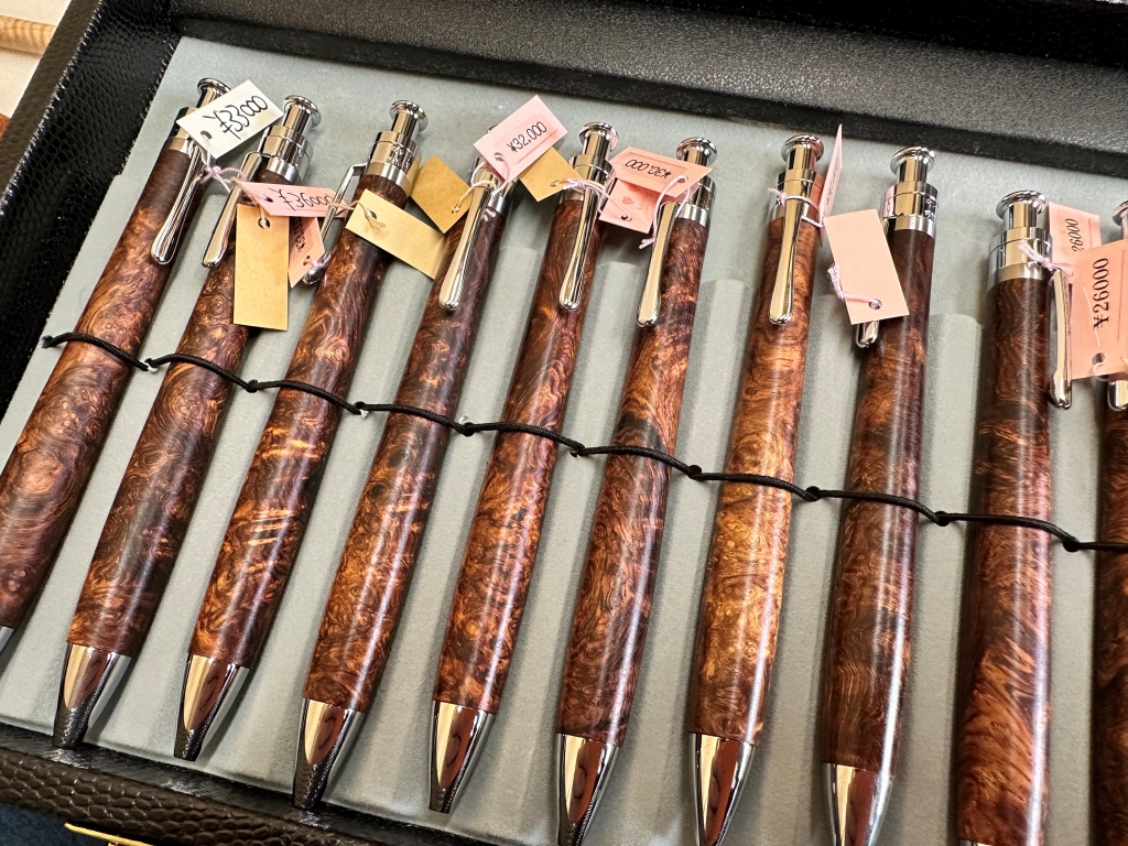 四葉さんでのイベント ローズウッドこぶ杢の紹介 | 切々と語る楔（せつ