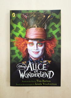 paperback_alice im wonderland