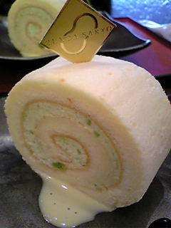 ずんだ茶寮のずんだロール
