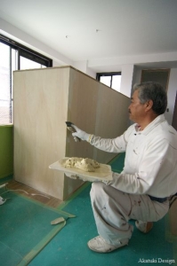 寒冷紗パテ処理中