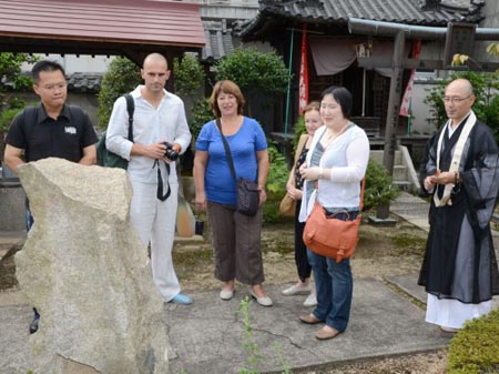 四国新聞香川版20120915